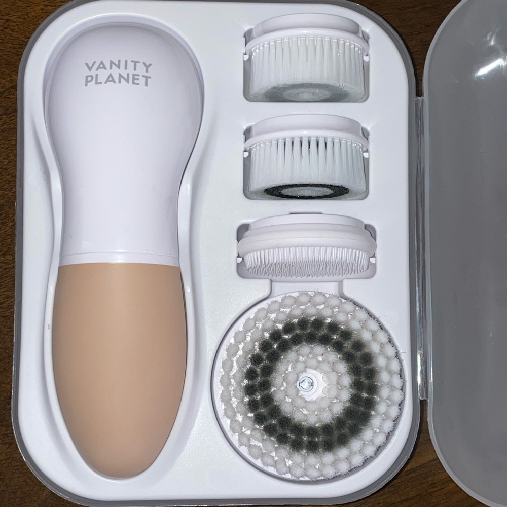 Vanity Planet Facial Cleansing Brush